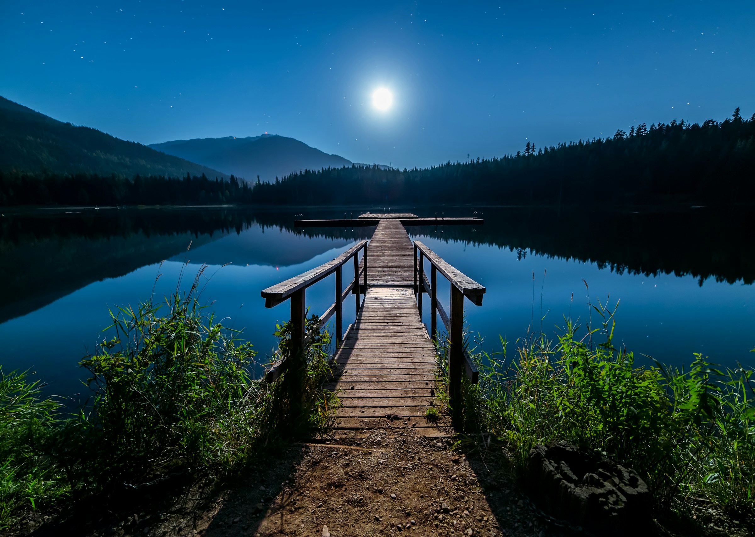 Peaceful evening scenery